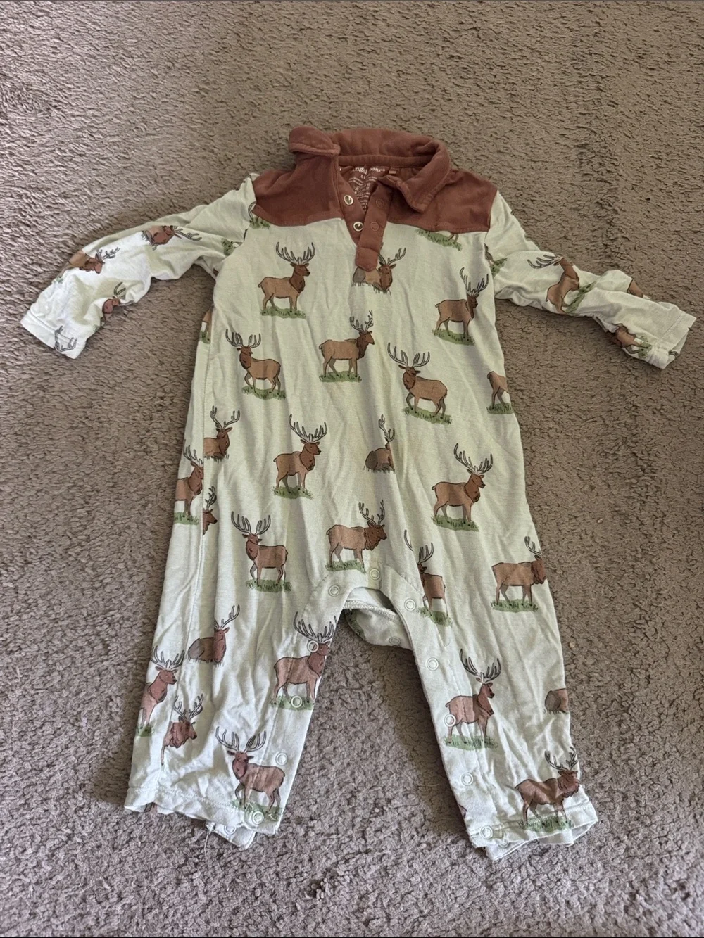 Angel Dear Green Deer Print One-Piece Bodysuit with Brown Collar